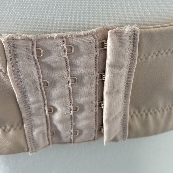 Wacoal Bra Size 38DDD Staying Power Wireless Strapless 854372 Beige EUC Multiway - Picture 6 of 11